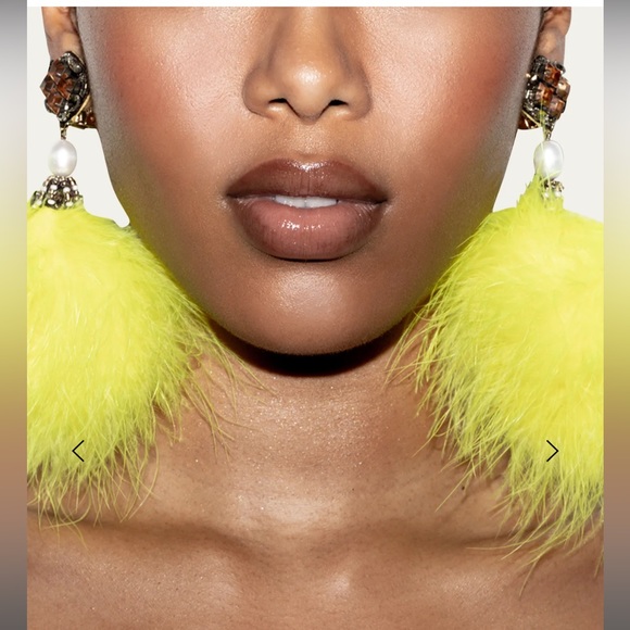 Ranjana Khan Pom Earrings - Picture 1 of 9